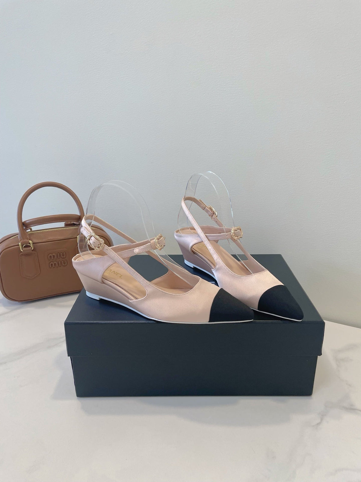 CC 26s T-Strap Slingbacks Nude Satin 941624