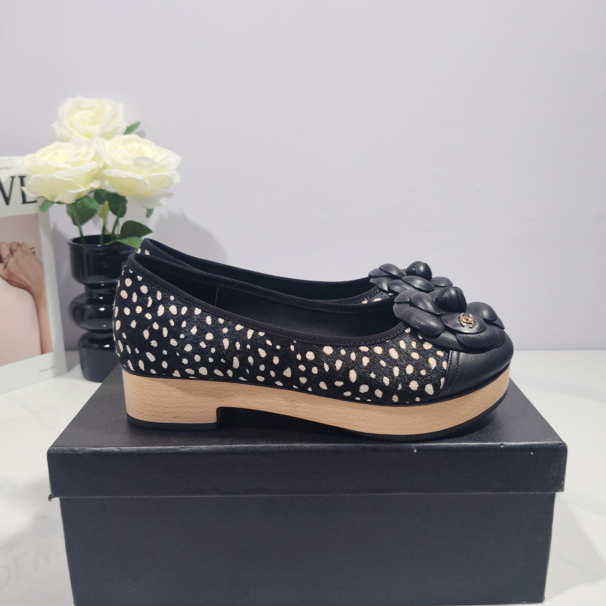 CC 26s Camellia Polka Dot Platform Shoes Black Horsehair 104254