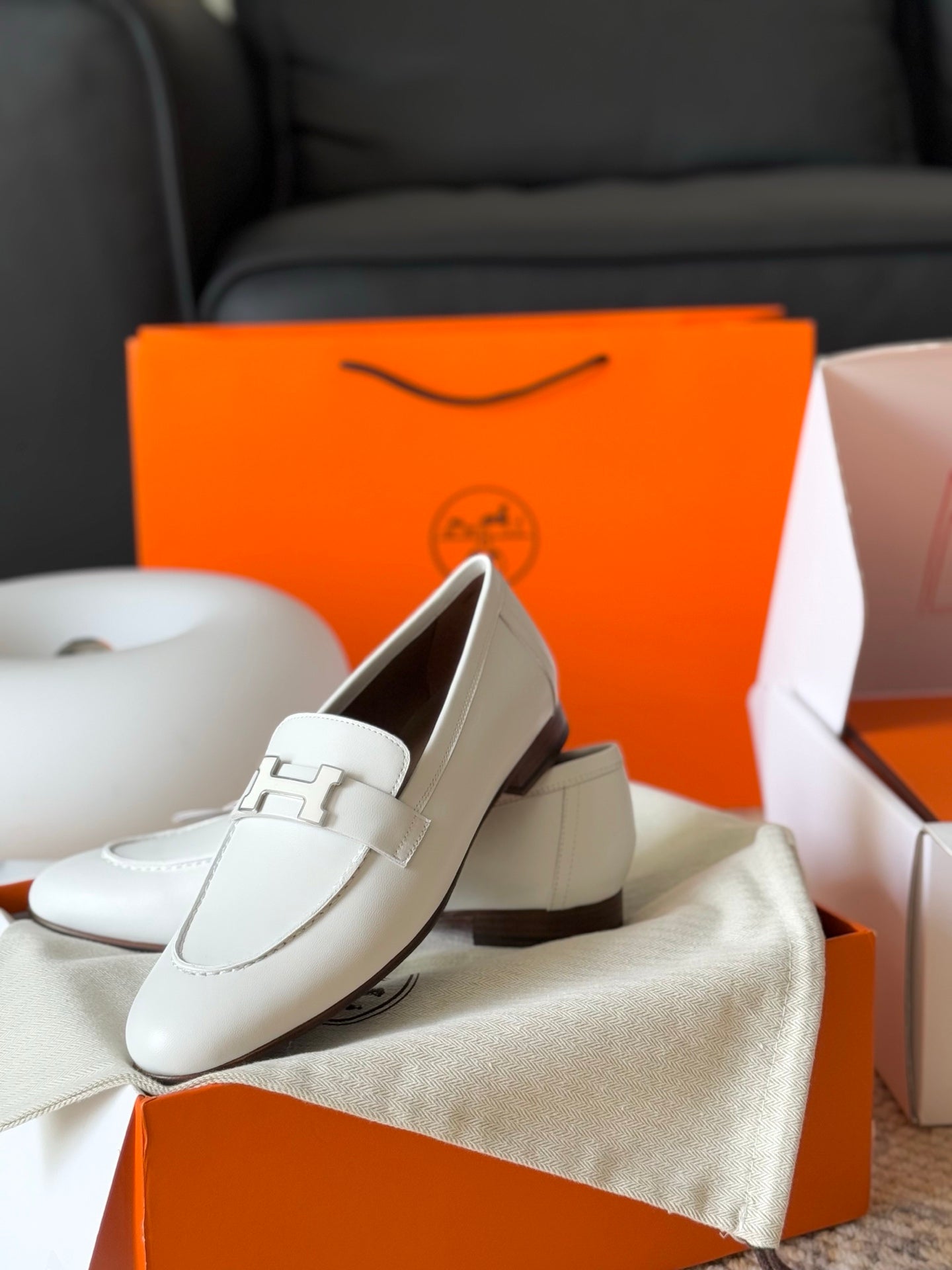 HM Paris Loafers White Calfskin 581242