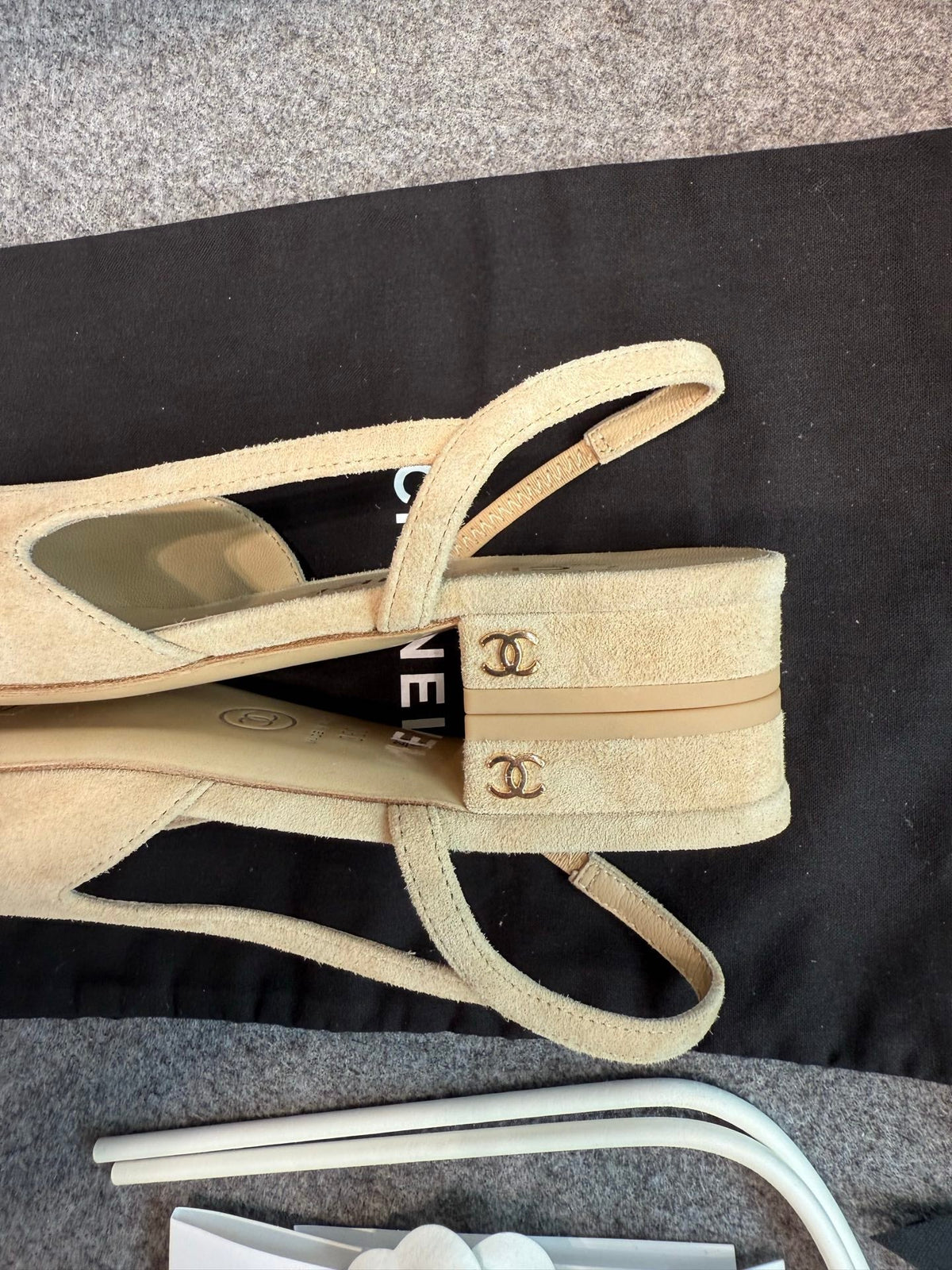 CC 26S Slingback Flats 2cm Beige Suede Patent 118949