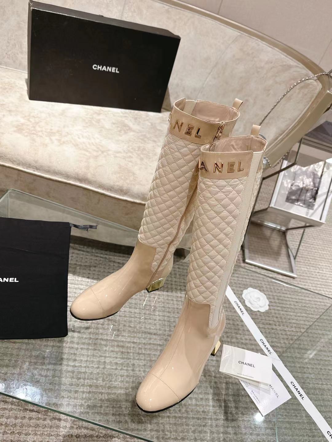 CC 26S Quilted Jumping Boots 5.5cm Beige Patent Leather Nylon 117685