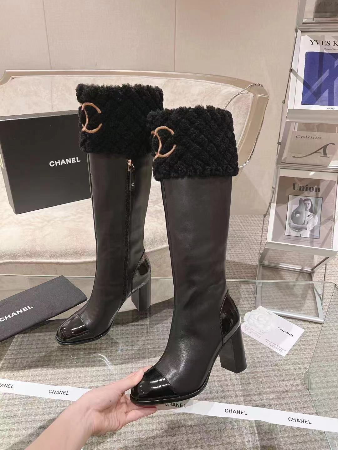 CC 26S Turnlock Quilted Shearling Jumping Boots 8.5cm Black Leather 117692