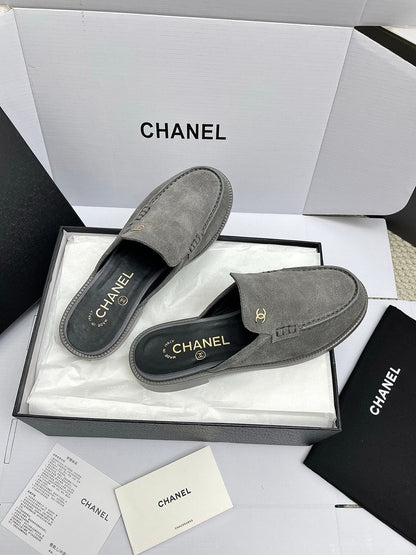 CC 26s Double C Mule Gray Suede 645304