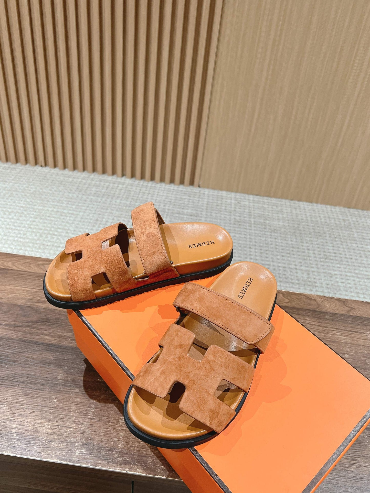 HM Chypre Sandal Light Brown Suede Sheepskin 796025