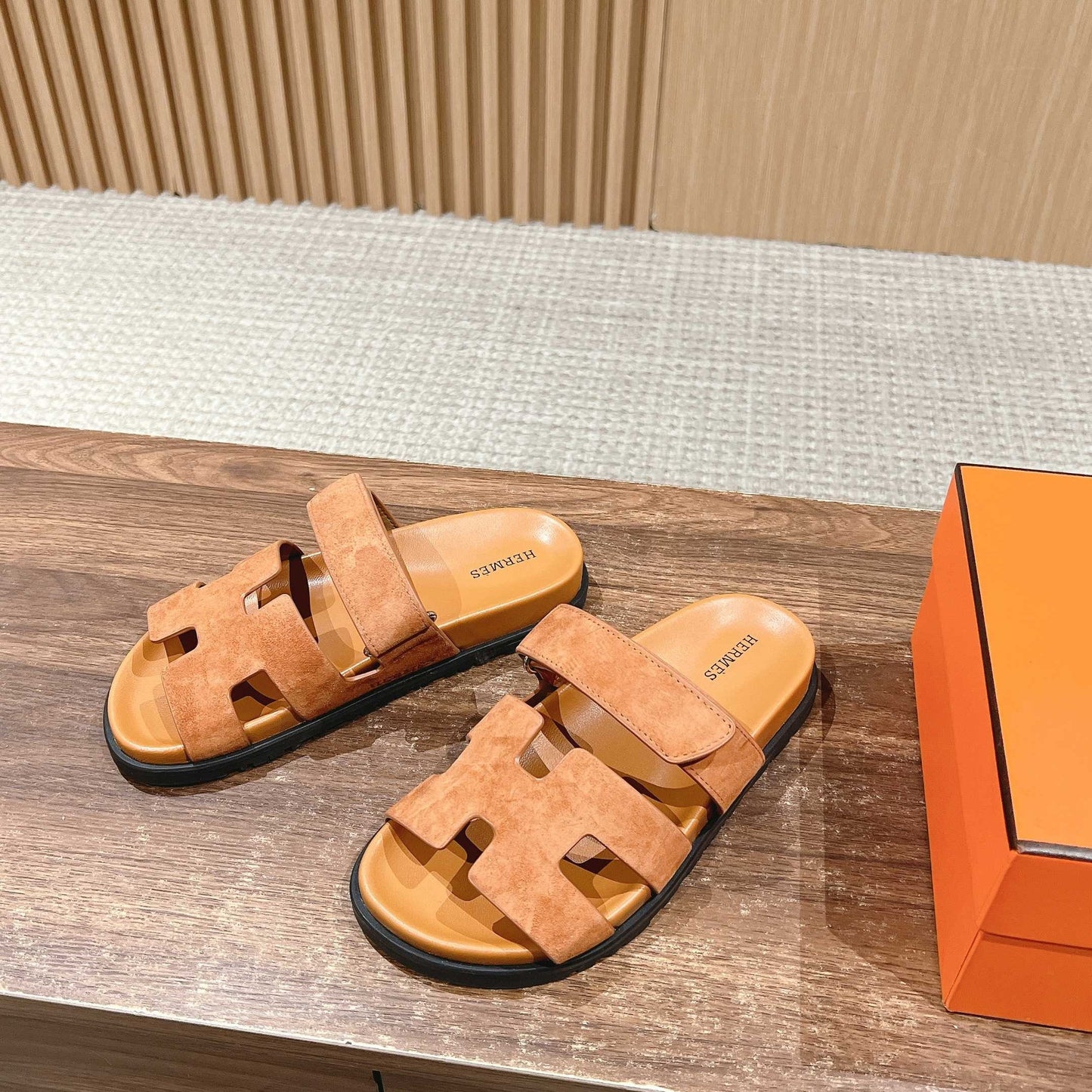 HM Chypre Sandal Light Brown Suede Sheepskin 796025
