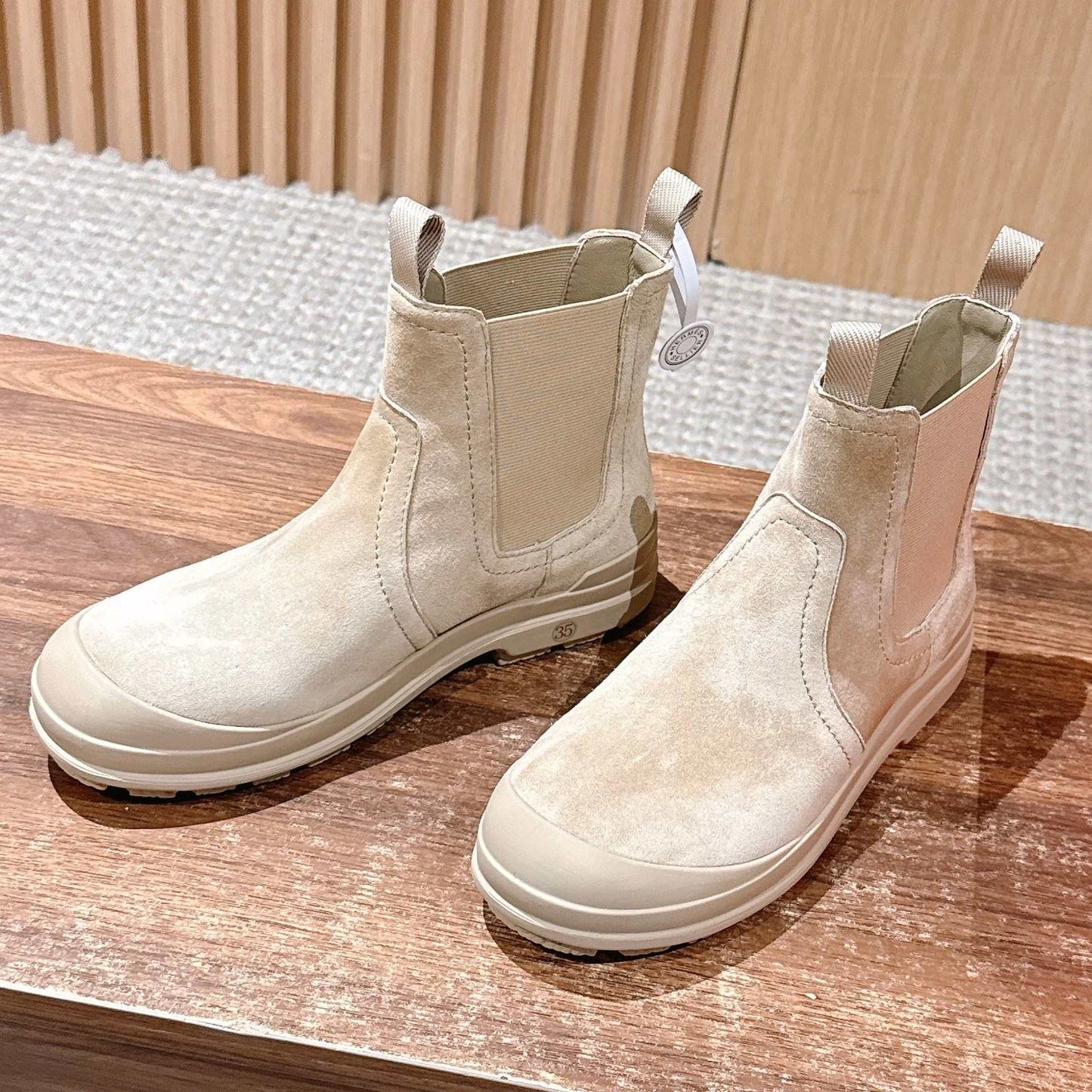 HM 25 Chelsea Ankle Boots Beige Suede 512547
