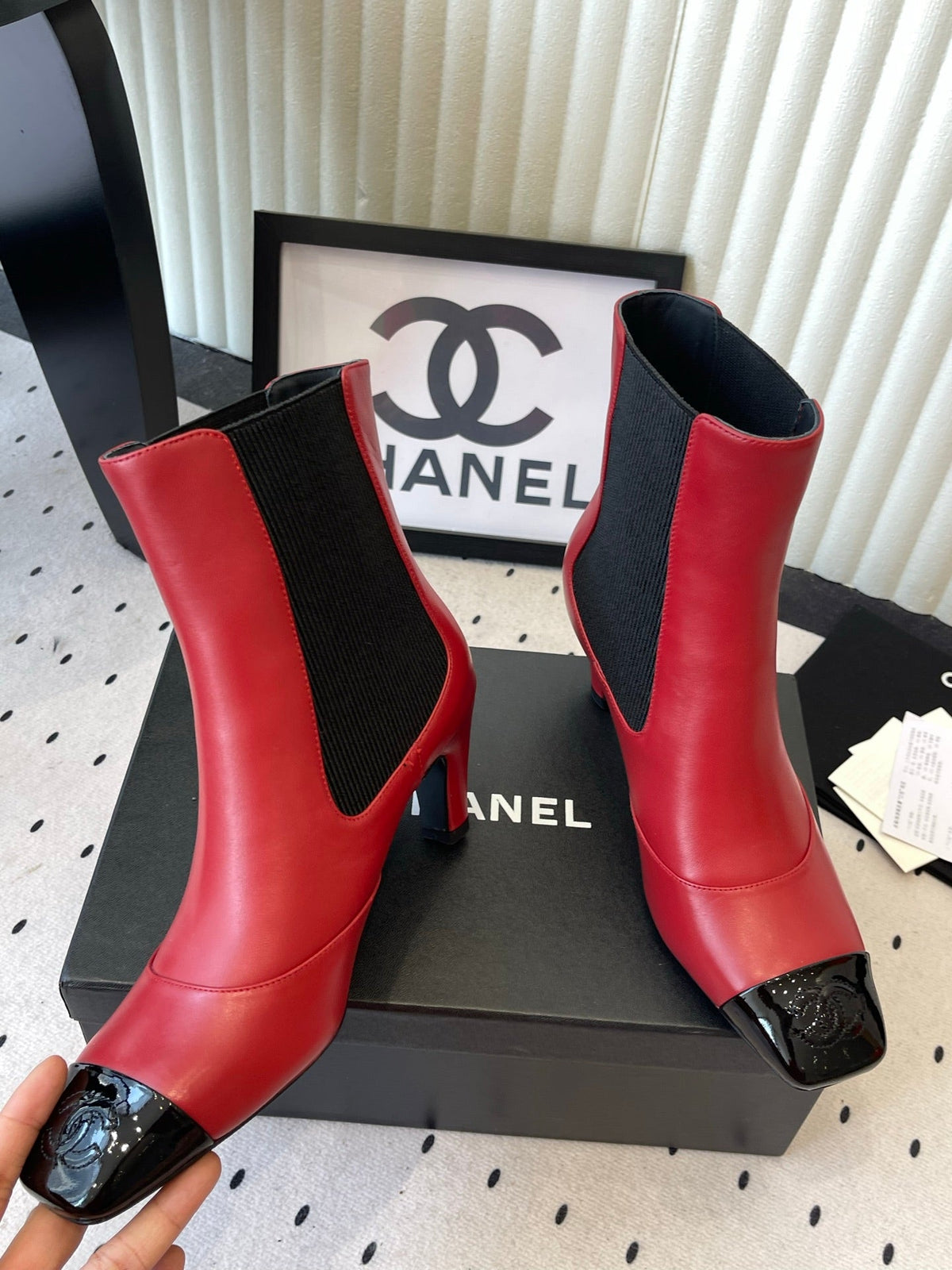 CC 26s Chelsea Ankle Boots 6cm Red Sheepskin SHW 105780