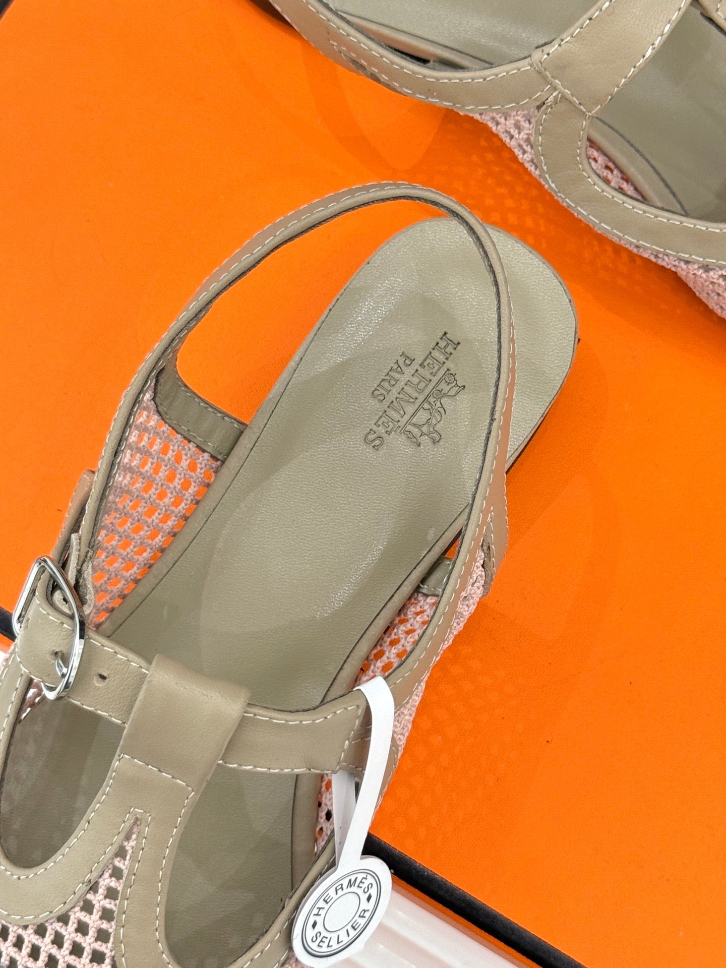HM 25WF Flat Sandals Mesh Cutout Light Taupe Calfskin 571918
