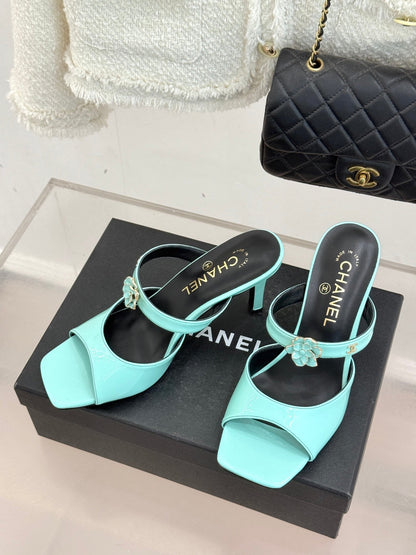 CC 26s High Heeled Sandals Turquoise Patent Leather 643033
