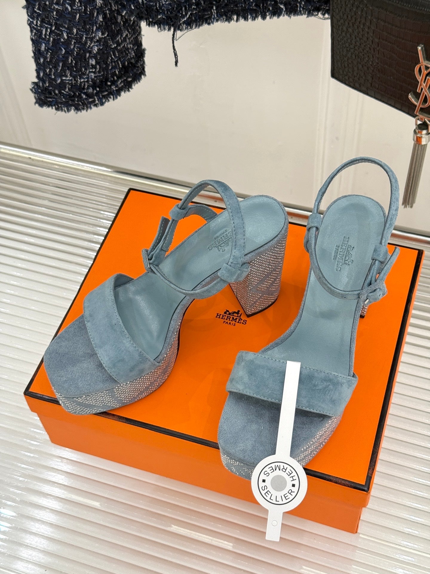 HM 26s Lightning Sandal 7cm Blue Suede Sheepskin 675699