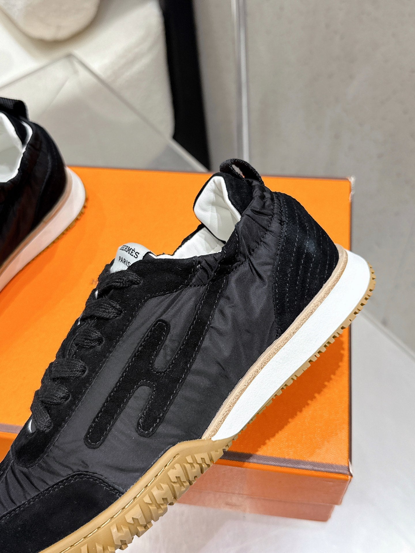 HM Jet Sneaker Black Suede 554152