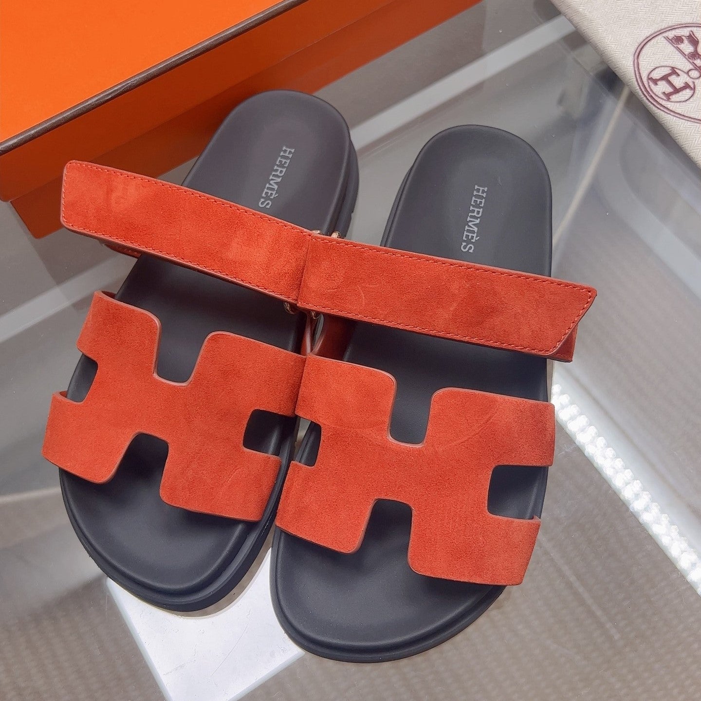 HM Chypre Sandal Red Suede 827513