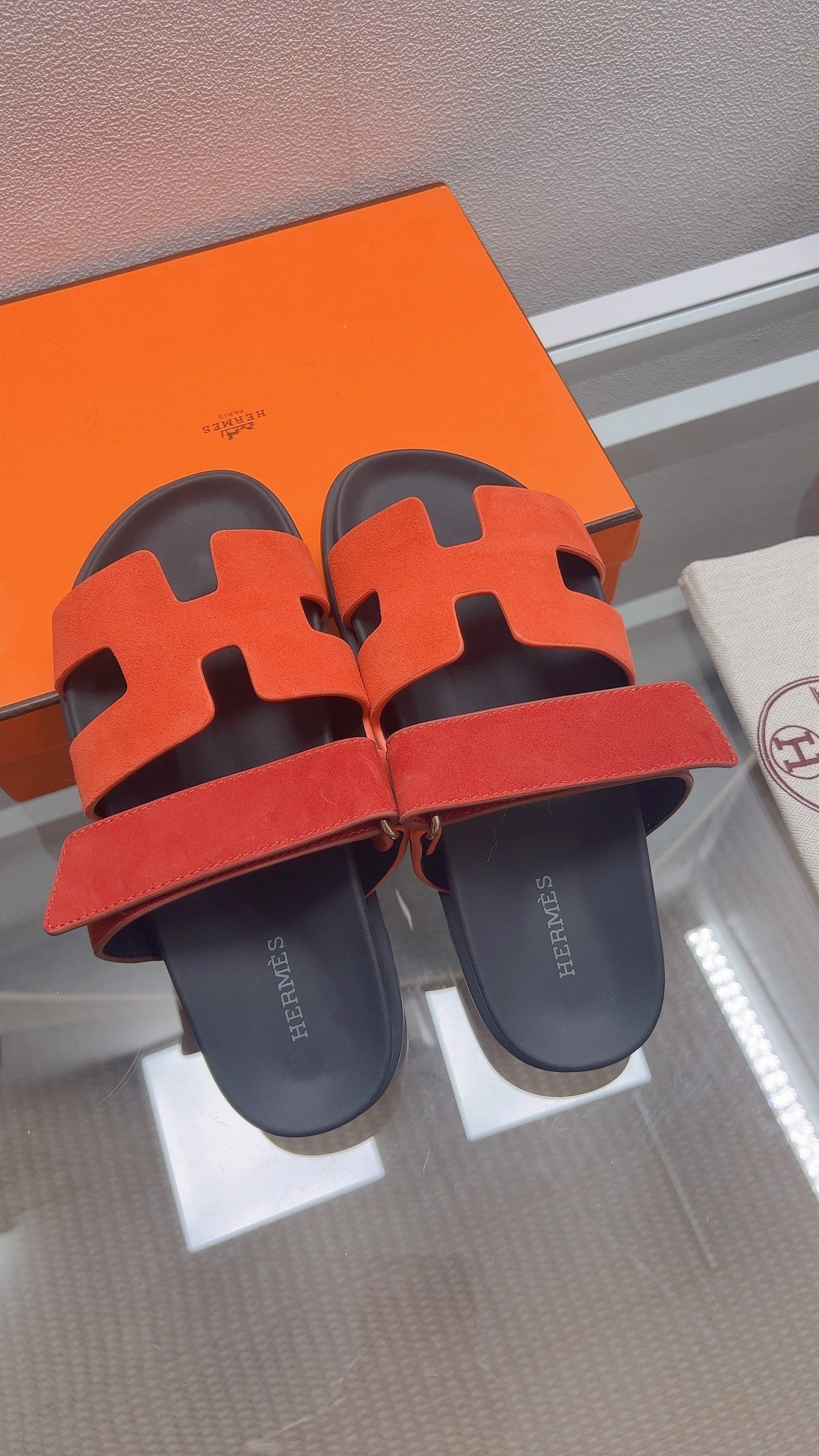HM Chypre Sandal Red Orange Suede 827515