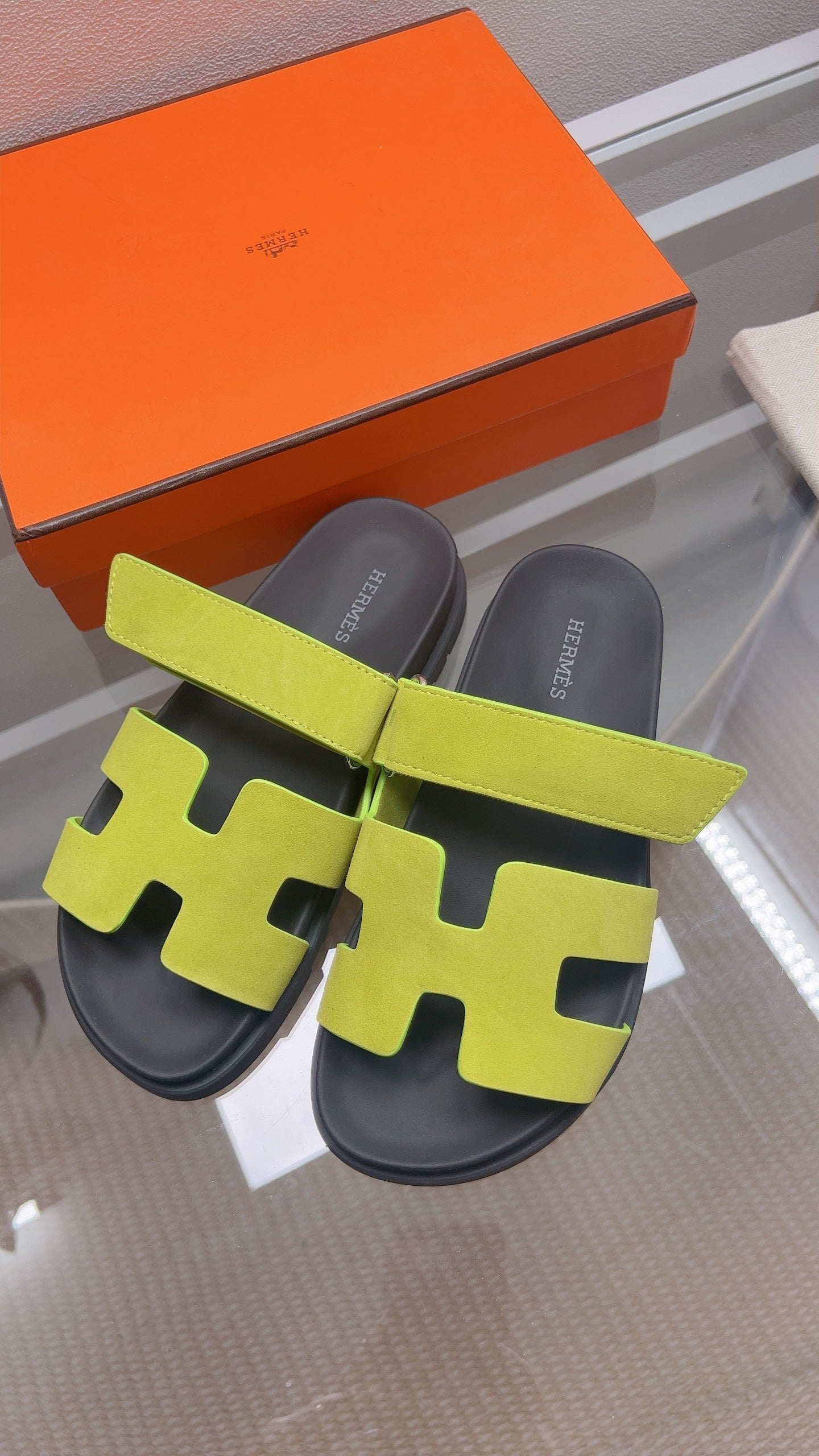 HM Chypre Sandal Lime Green Suede 827517