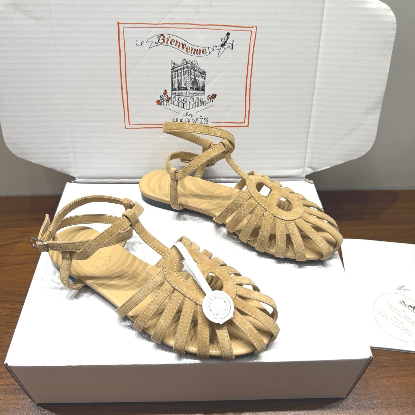 HM Nour Sandals Light Khaki Suede 849487