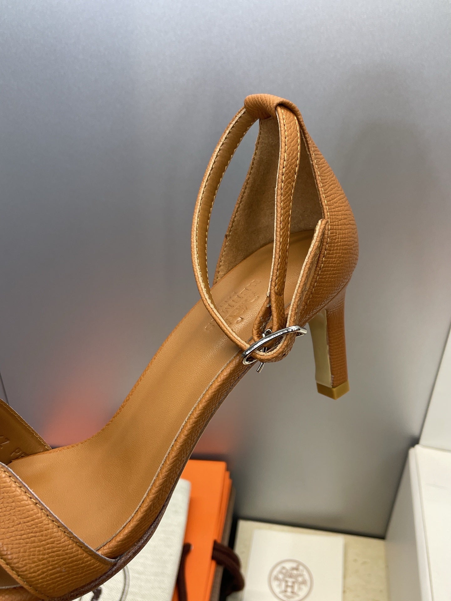 HM 26ss High Heel Sandals 70 Brown Cowhide 607117