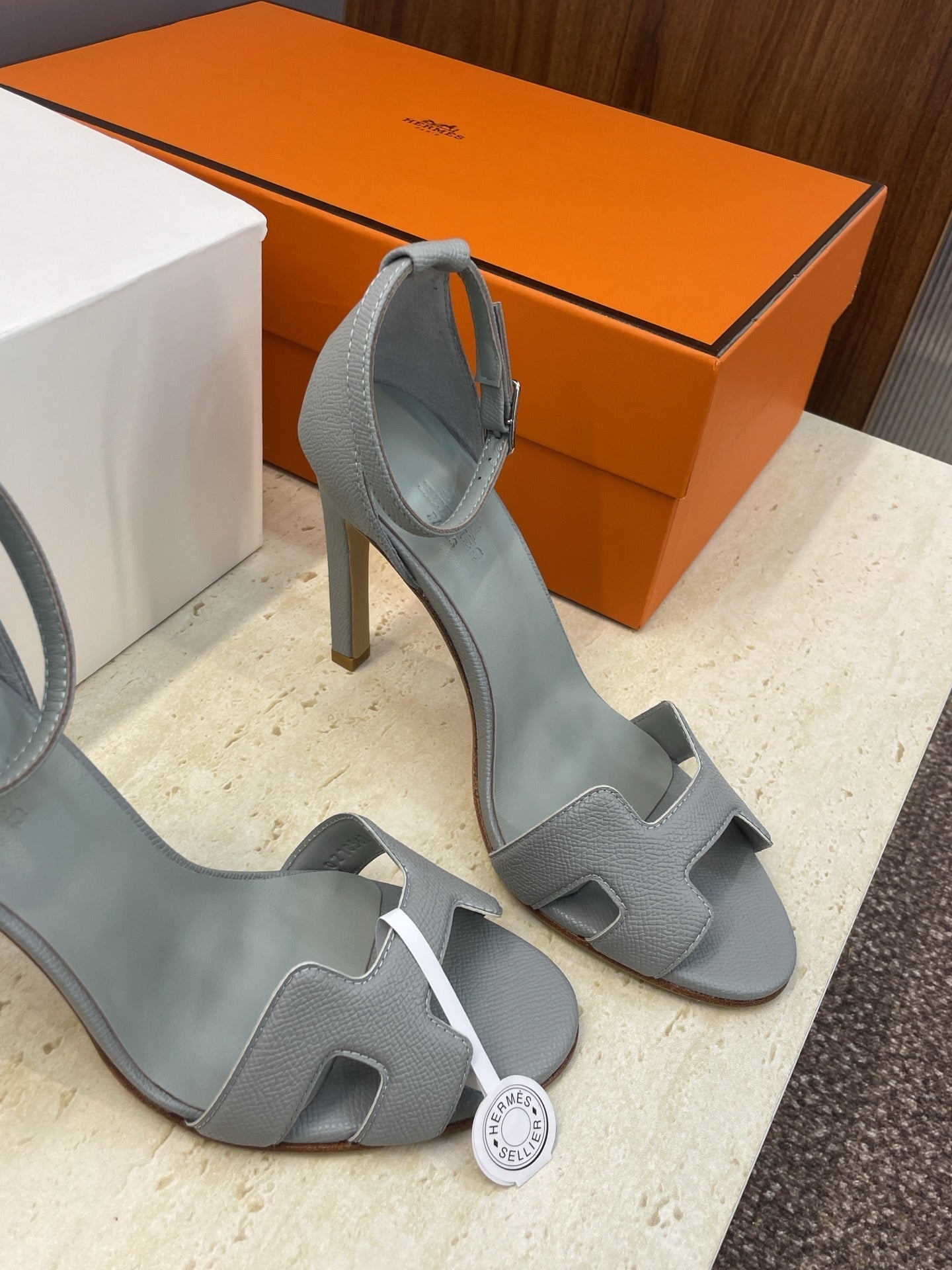 HM 26ss High Heel Sandals 105 Light Gray Cowhide 607126