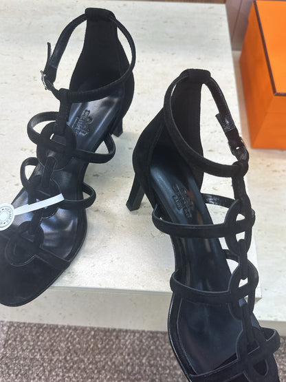 HM 26ss High Heels Sandals 70 Black Suede 633218