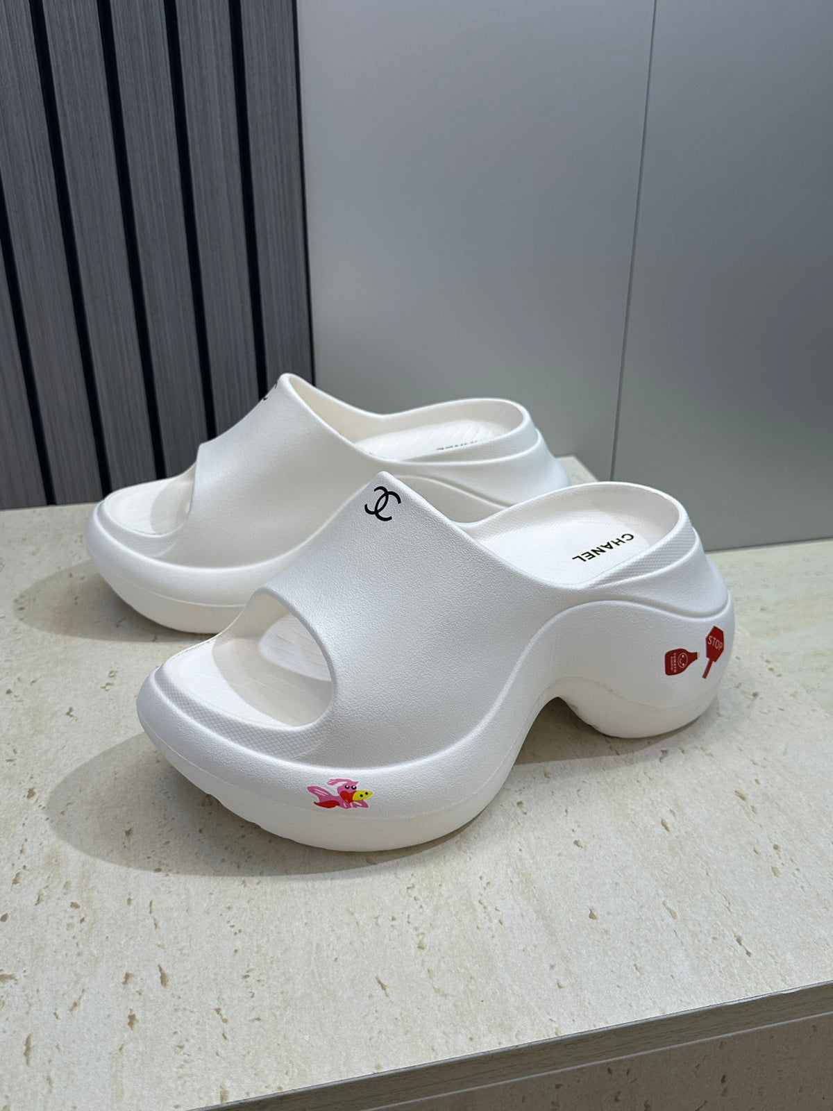 CC Platform Round Toe Open Toe Sandals White Rubber 830393