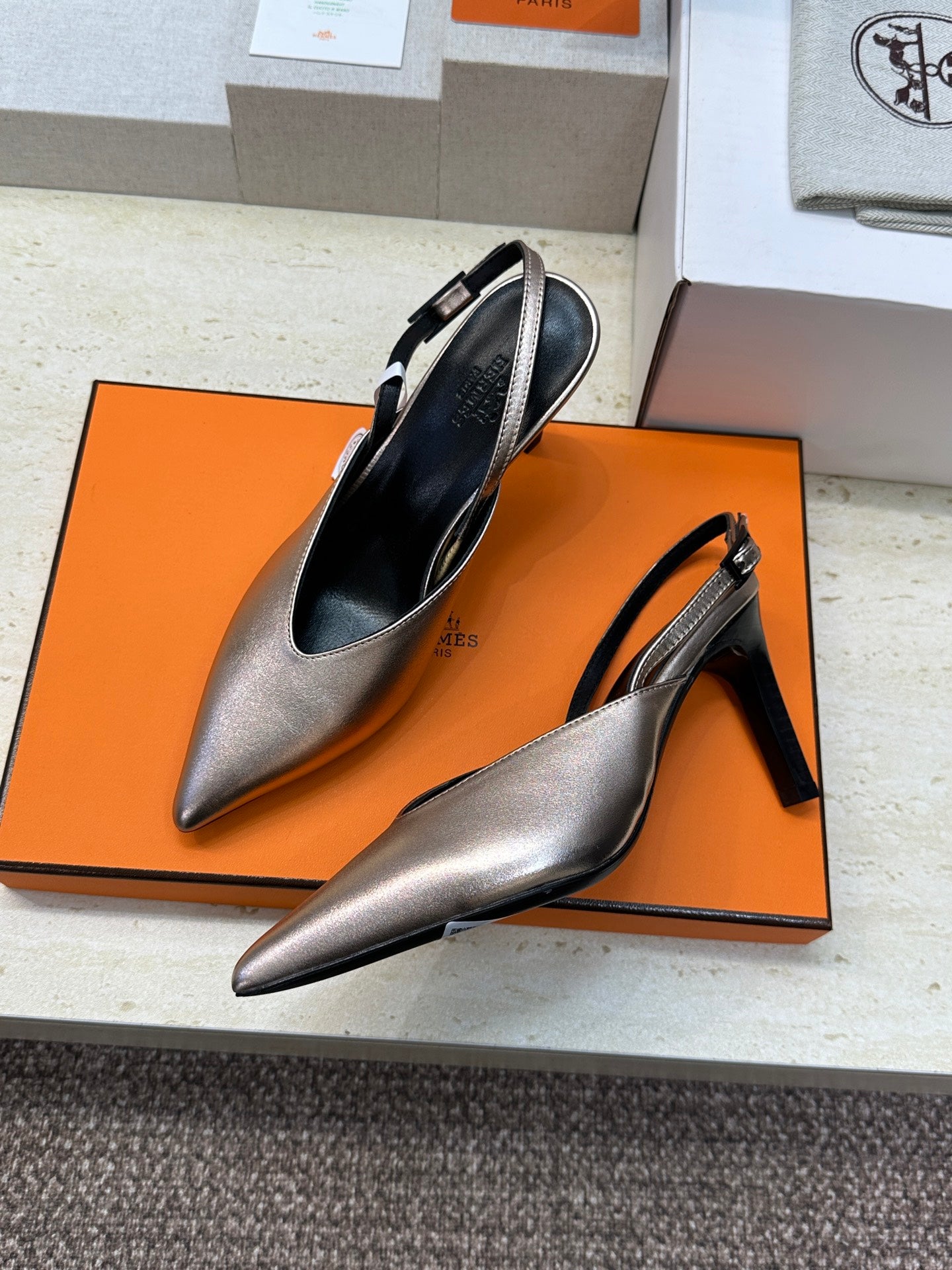 HM Nicoletta Slingback 9cm Sliver Calfskin 830196