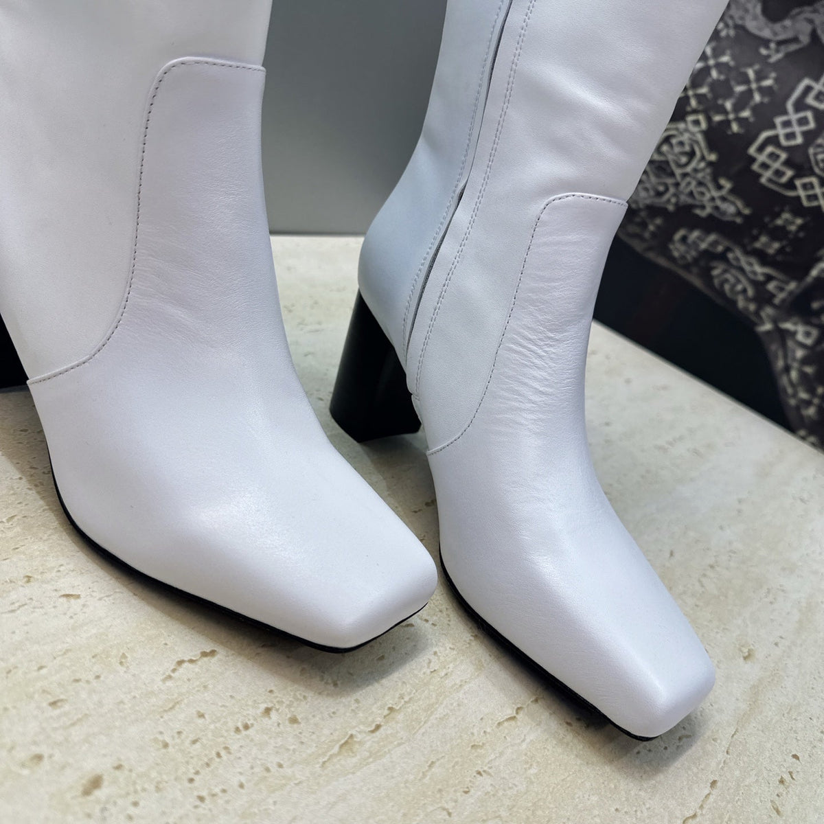 CC 26S Knee High Boots 7.5cm White Calfskin 118733