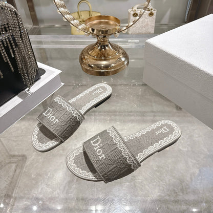 CD 26 Embroidered Sandals Canvas 592244