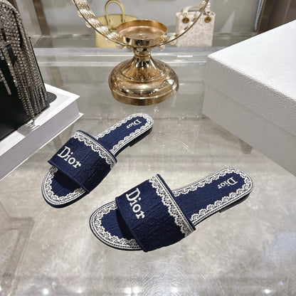 CD 26 Embroidered Sandals Canvas 592244