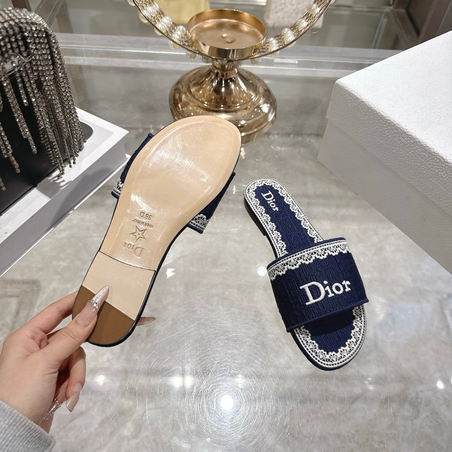 CD 26 Embroidered Sandals Canvas 592244