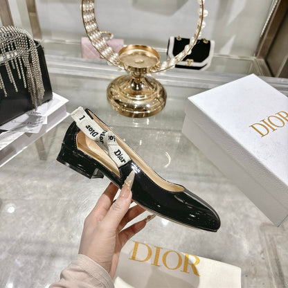 CD 26 Lolita Ballet Flats 30 Black Beige Patent Leather 679729