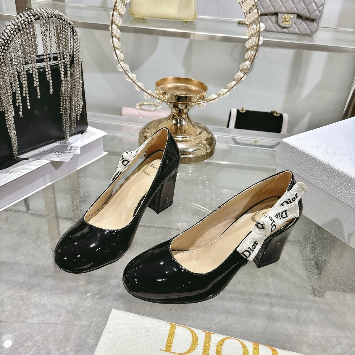 CD 26 Lolita High-Heeled 85 Black Beige Patent Leather 679734