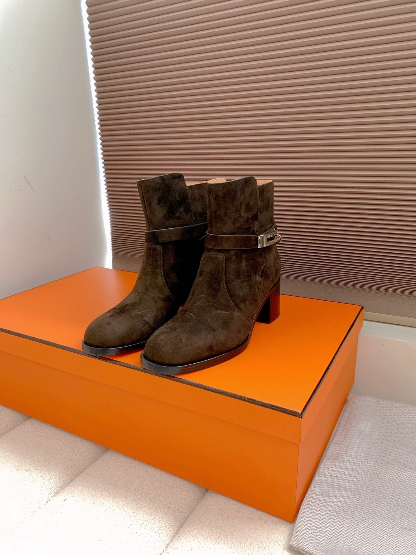 HM Frenchie 50 Ankle Boot Dark Brown Suede 464344