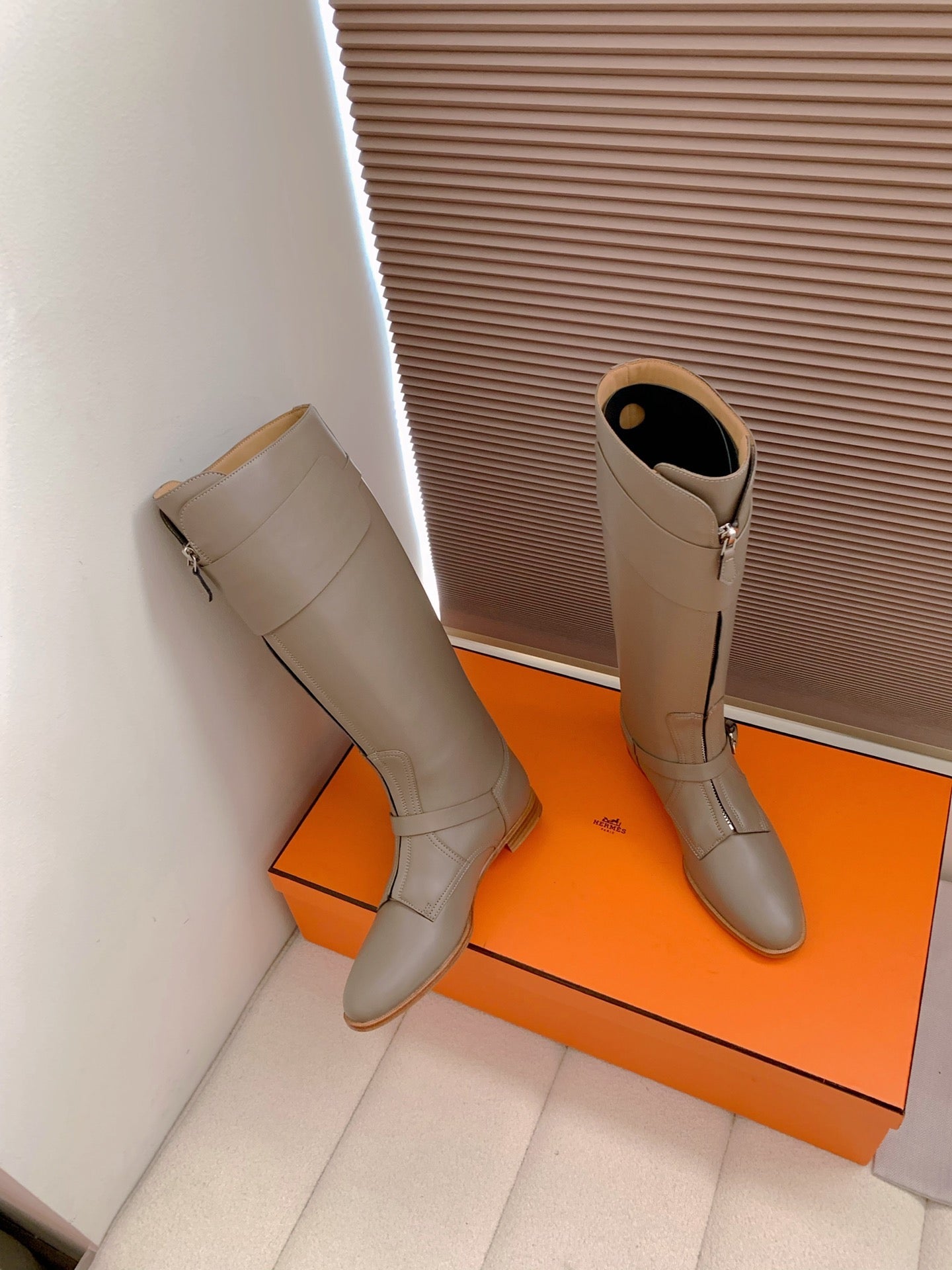 HM Riding Boots Taupe Gray Cowhide  464359