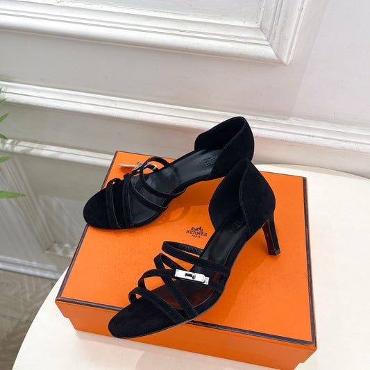 HM Lipstick 65 Sandals Black Suede 536142