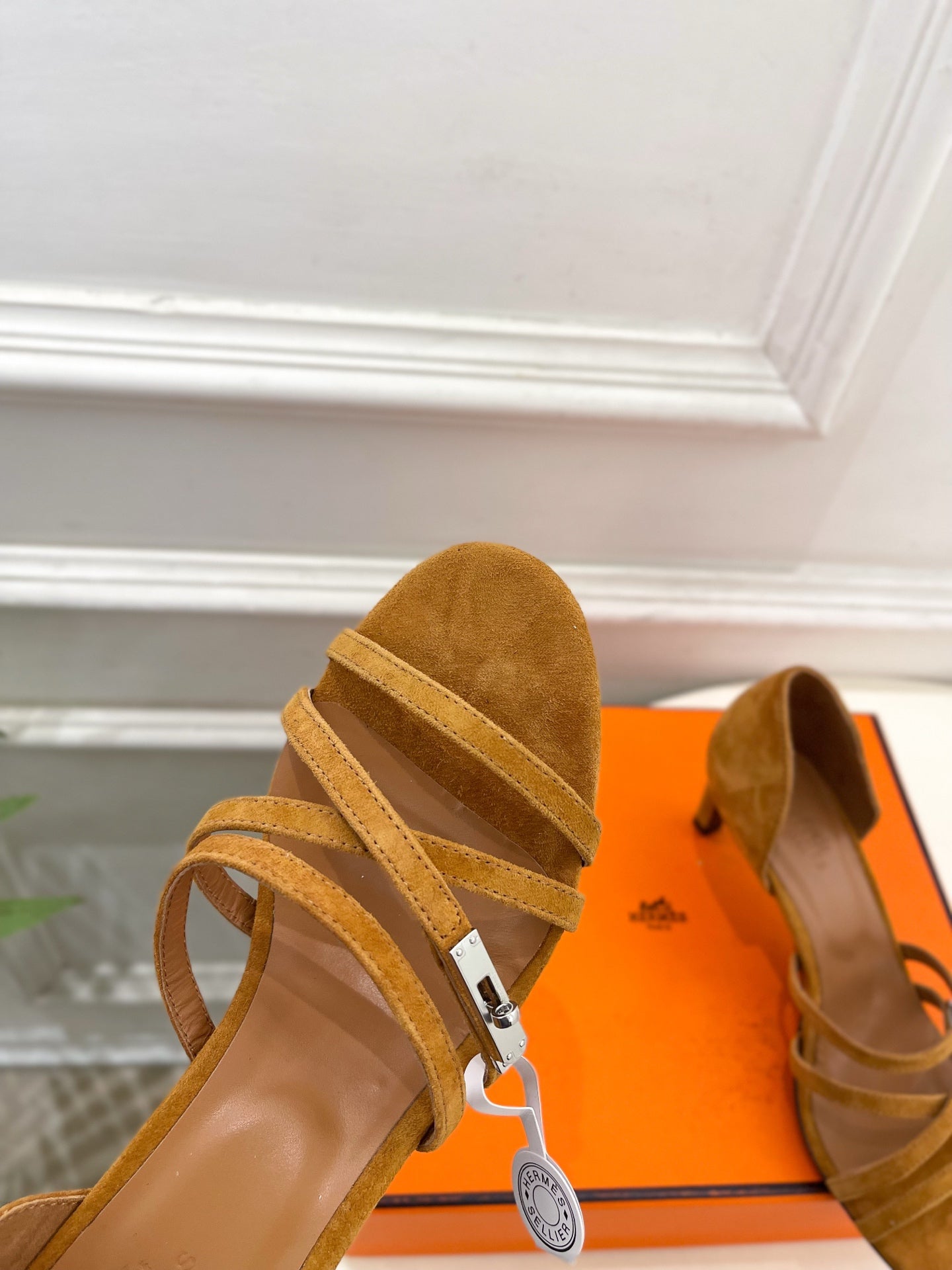 HM Lipstick 65 Sandals Brown Suede 536143