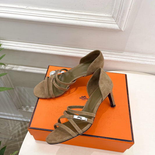HM Lipstick 65 Sandals Medium Brown Suede 536145