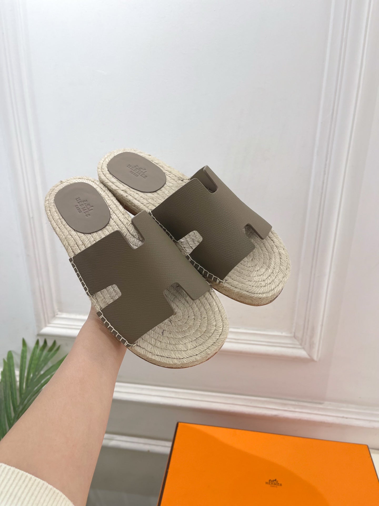 HM Antigua Espadrille Taupe Leather Raffia 631951
