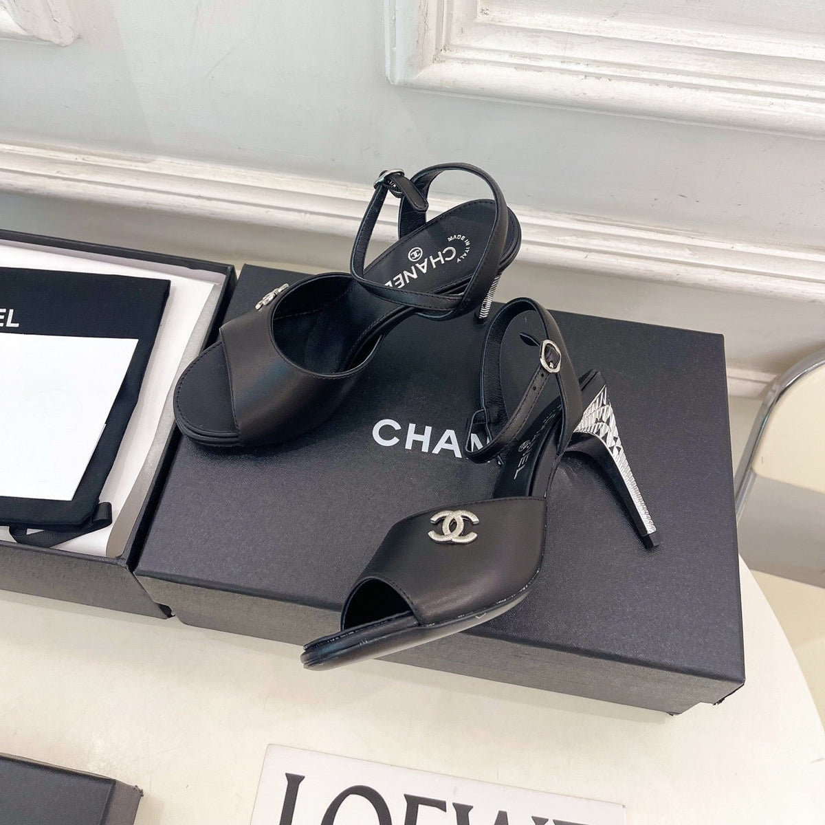 CC 26s Métiers d'Art Mary Jane Sandals 9cm Black Leather 946926