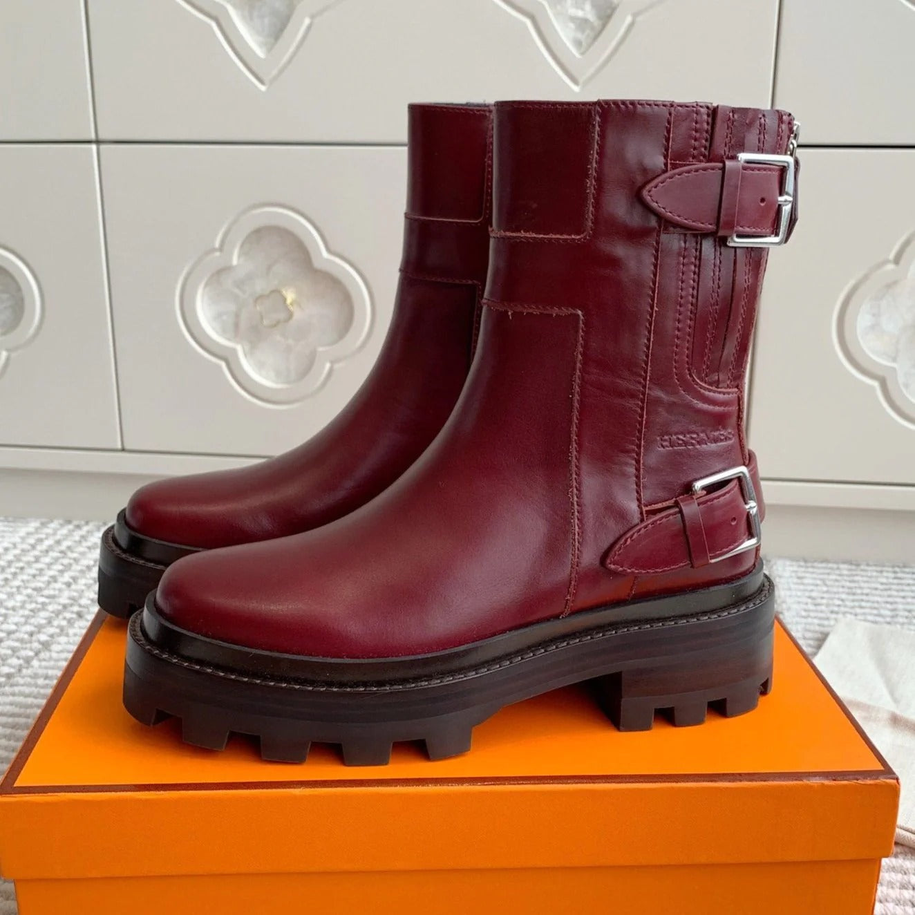 HM JAIME ANKLE BOOT IN BURGUNDY RED CALFSKIN