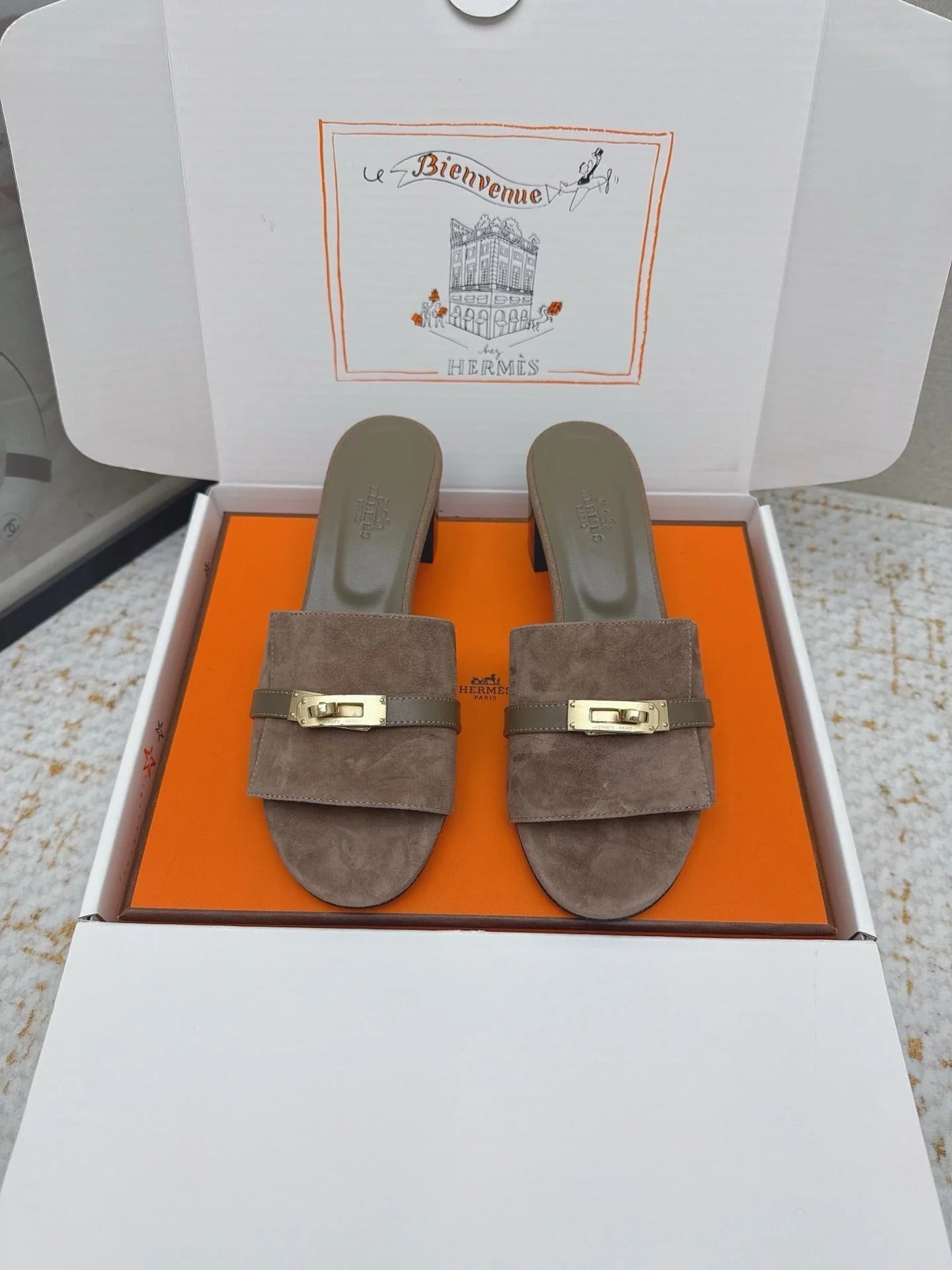 HM 26ss Oasis Sandals 50 Brown Suede Cowhide 625149