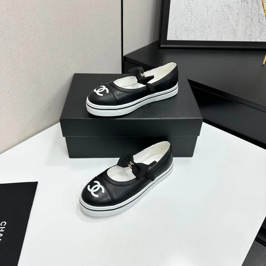 Chanel 2026 Ballet Flat Patent Leather Sheepskin 823042