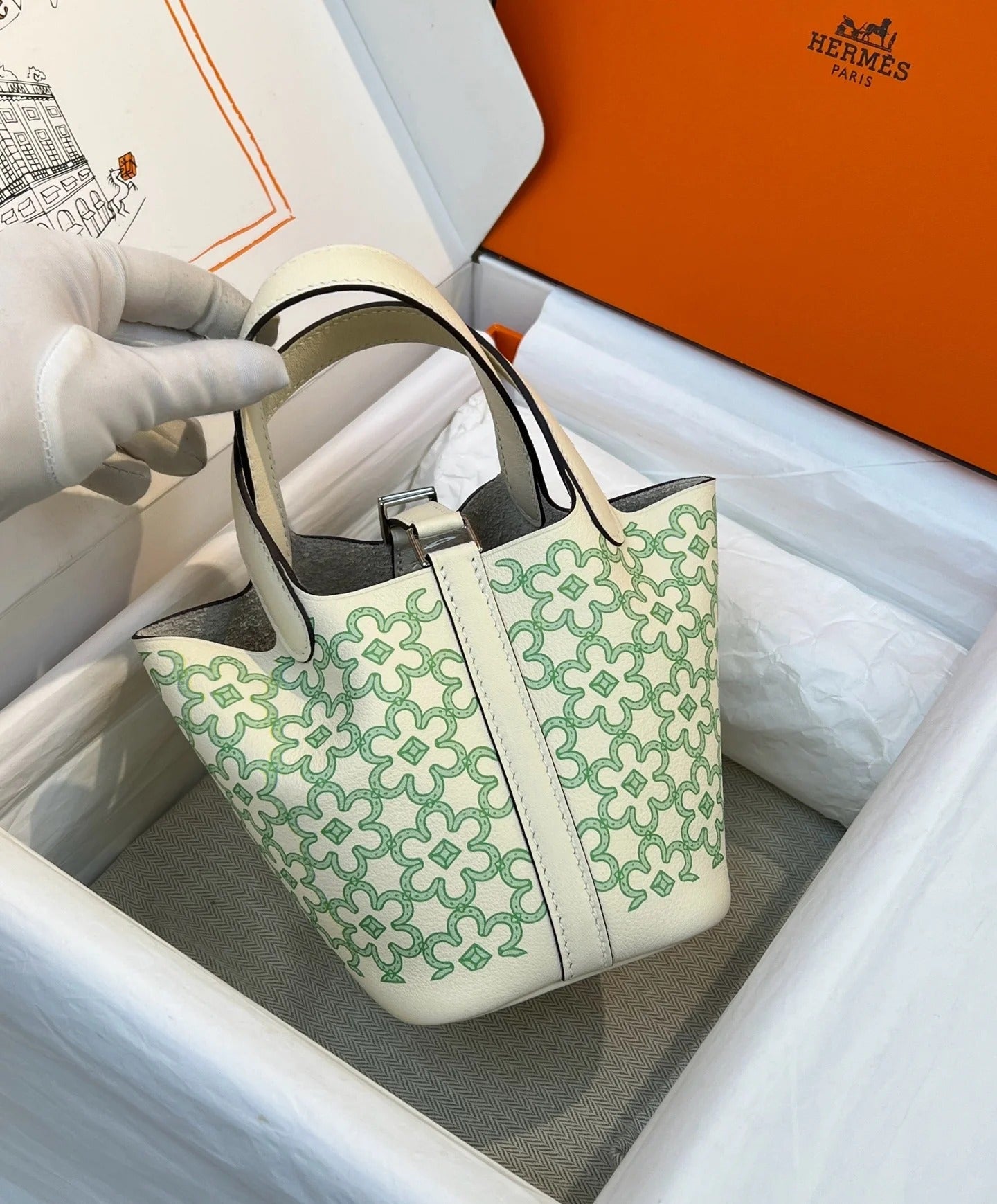 HM 2026 Picotin Lock Micro "Lucky Daisy" Bag Swift Leather