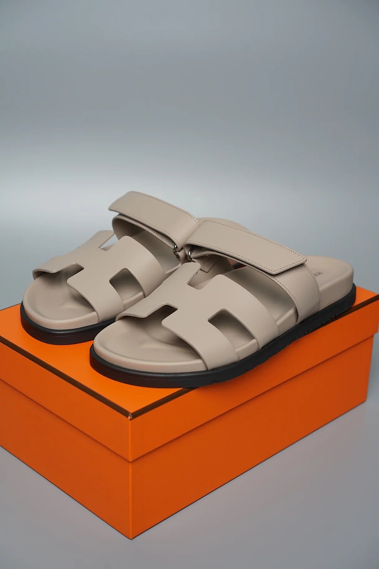 HM Chypre Sandals Beige Mastic Sheepskin 001