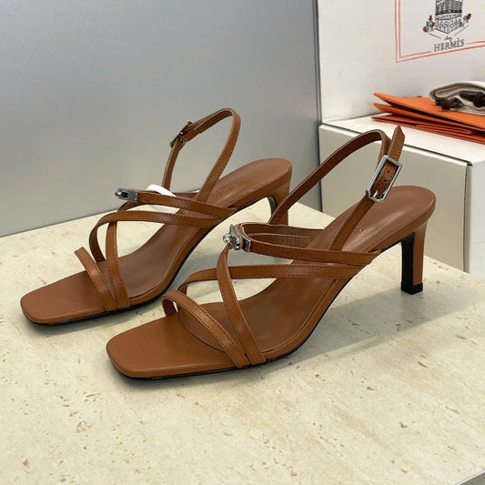 HM 26ss Kelly Sliver Buckle Sandals 65 Brown Calfskin 607165