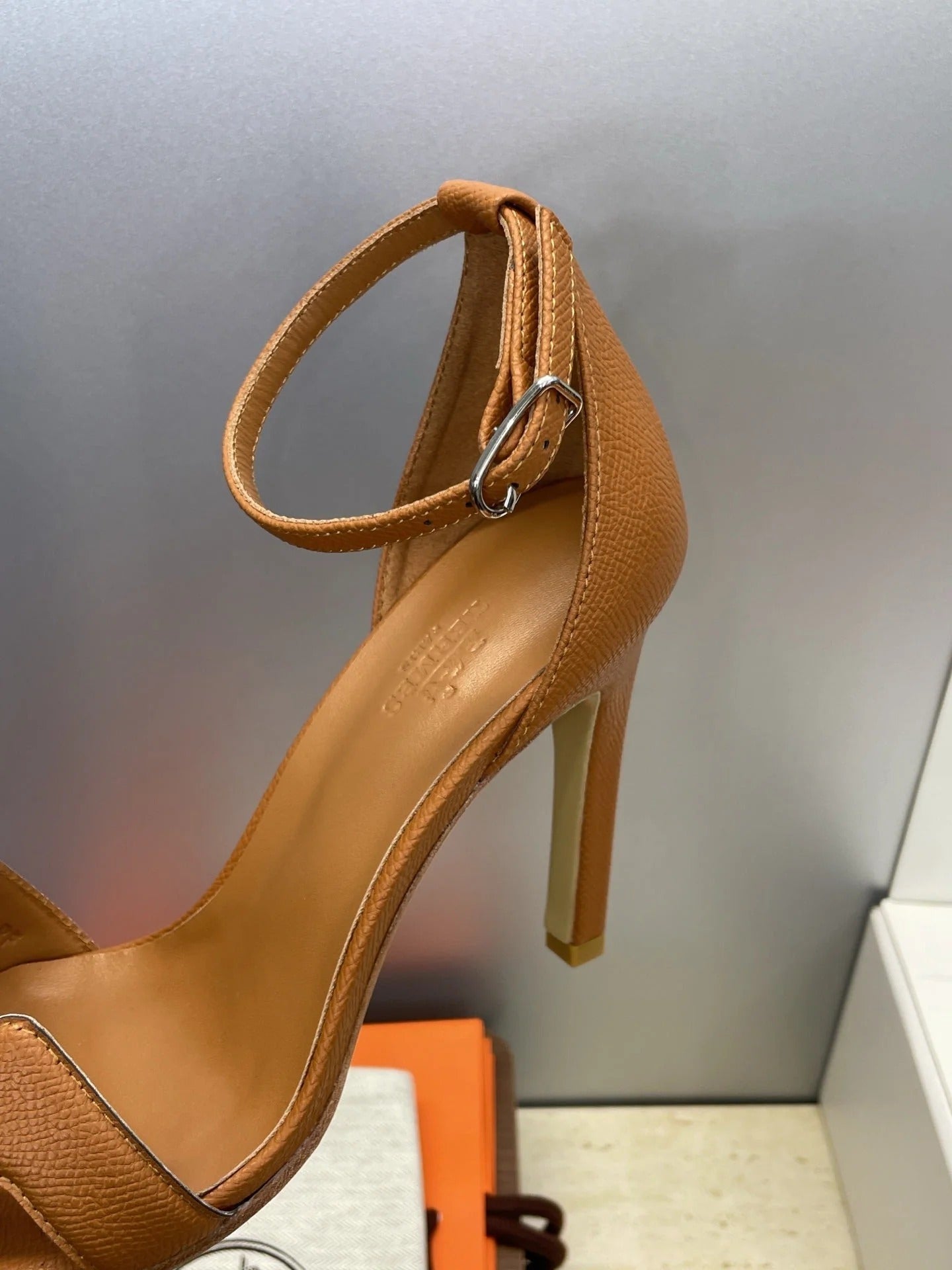 HM 26ss High Heel Sandals 105 Brown Cowhide 607131