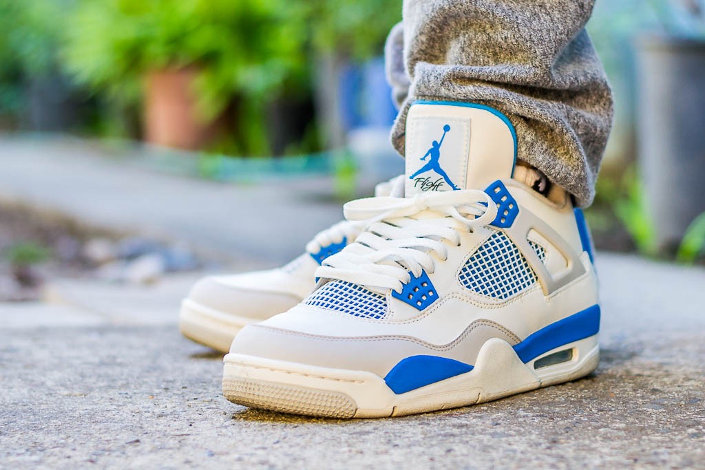 Jordan 4 Retro Golf Military Blue Sneakers - Court Icon