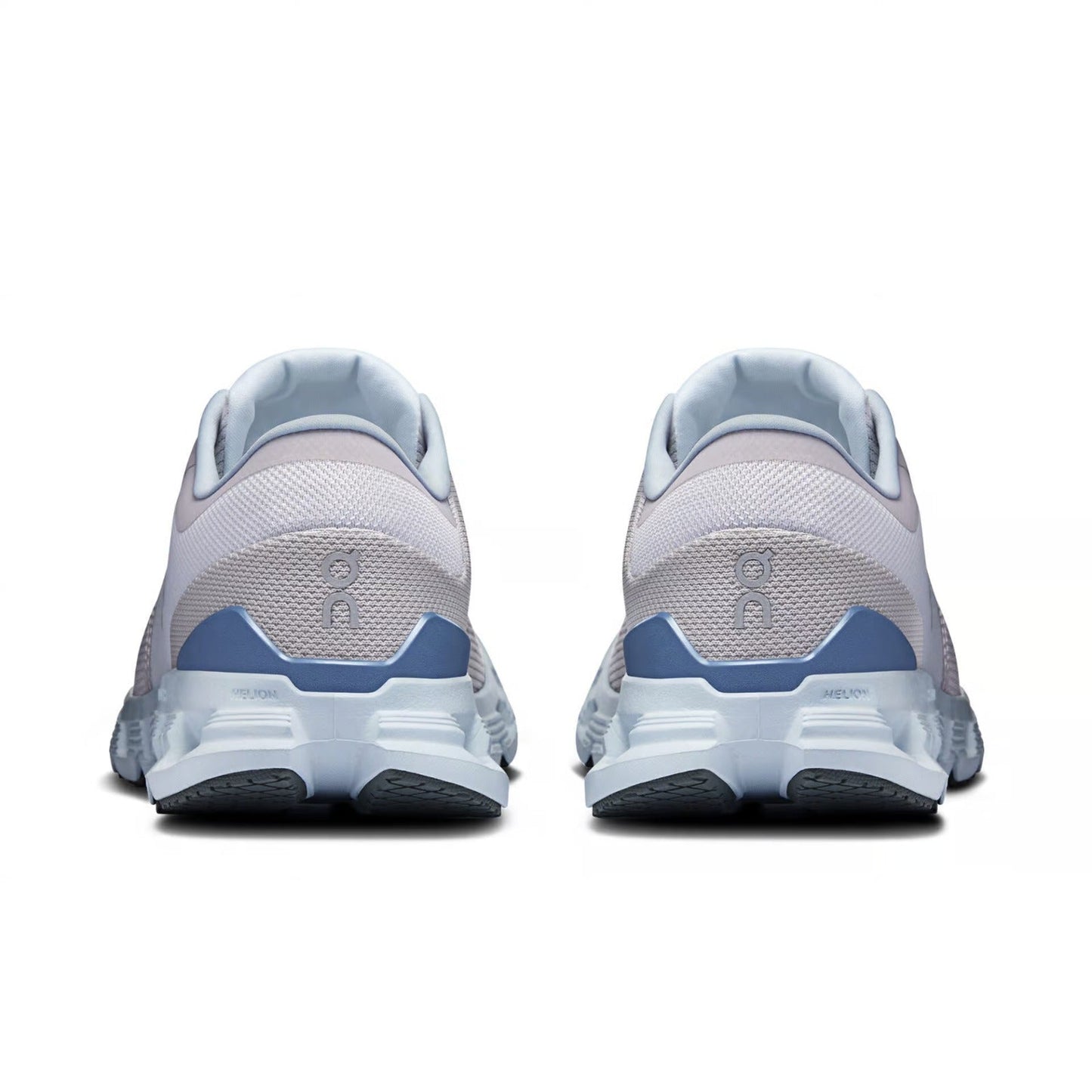 On Running Cloud X 4 Silver Chambray